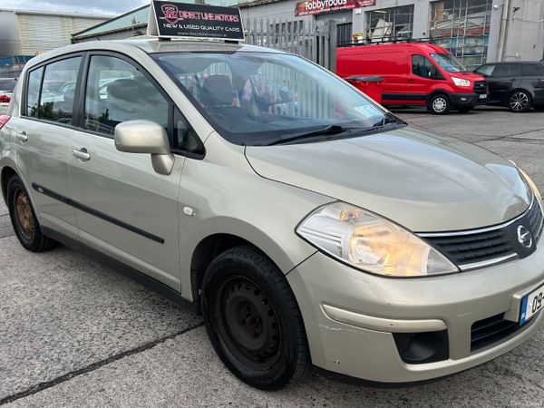Nissan Tiida Hatchback, Diesel, 2009, Silver
