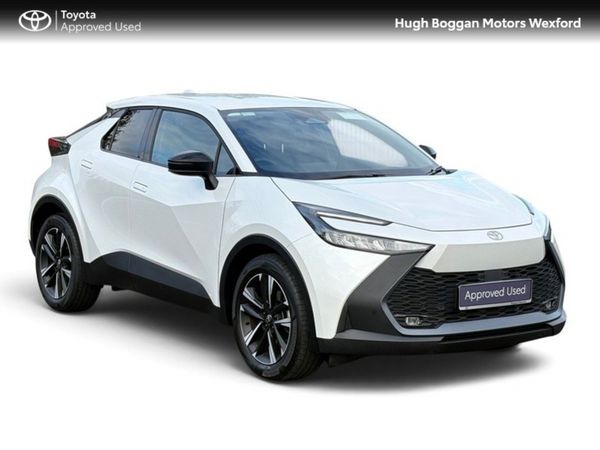 Toyota C-HR SUV, Petrol Hybrid, 2026, White