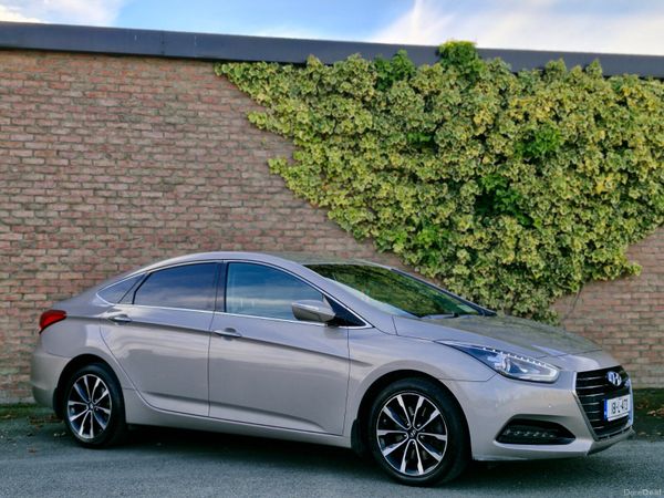 Hyundai i40 Saloon, Diesel, 2018, Grey