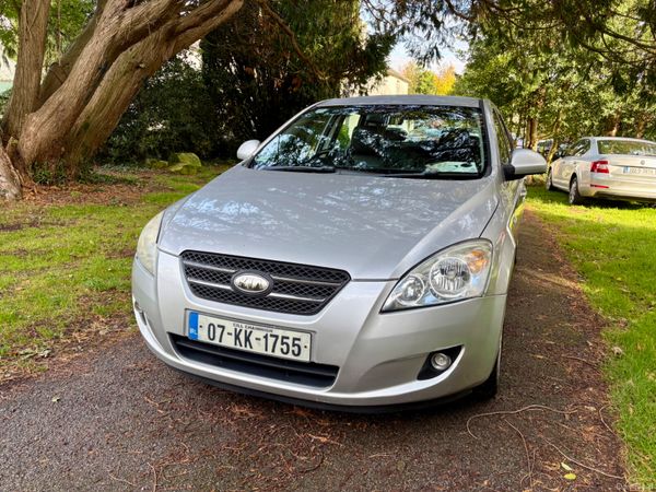 Kia Ceed Hatchback, Petrol, 2007, Silver