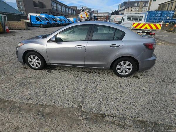 Mazda Mazda3 Saloon, Petrol, 2011, Grey