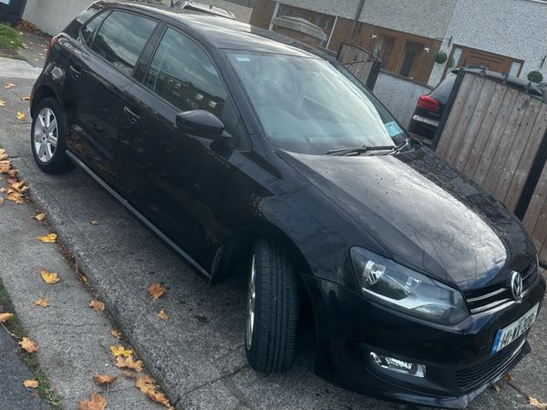 Volkswagen Polo Hatchback, Petrol, 2014, Black