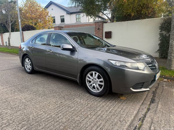 Honda Accord Saloon, Diesel, 2011, Grey