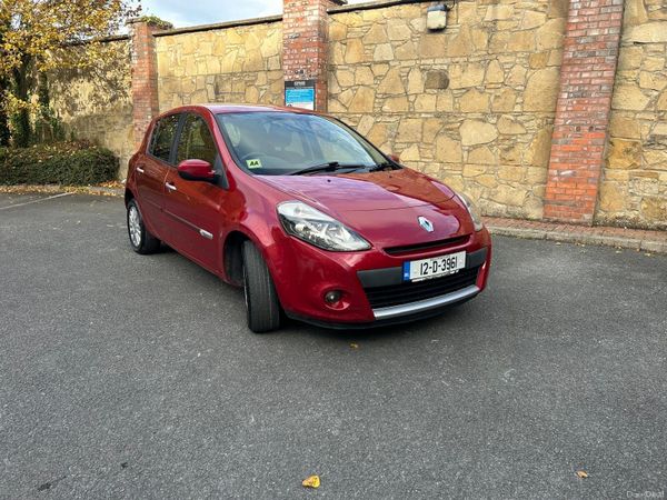 Renault Clio Hatchback, Ethanol Petrol, 2012, Red