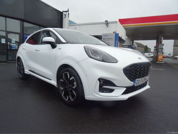 Ford Puma MPV, Petrol Hybrid, 2023, White