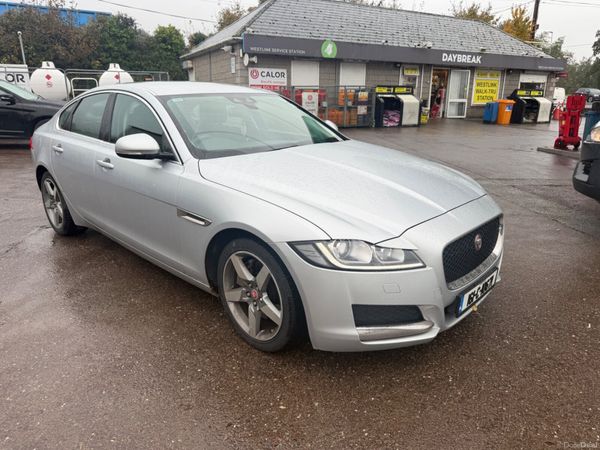 Jaguar XF Saloon, Diesel, 2016, Silver