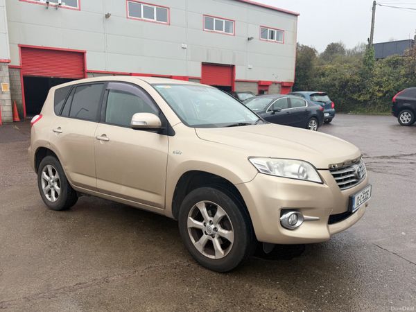 Toyota RAV4 SUV, Diesel, 2012, Beige
