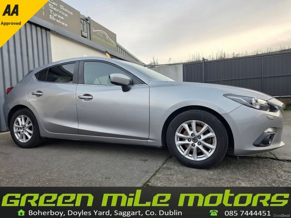 Mazda Mazda3 Hatchback, Petrol, 2015, Silver