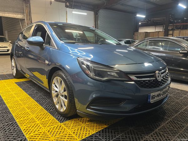 Vauxhall Astra Hatchback, Diesel, 2016, Blue
