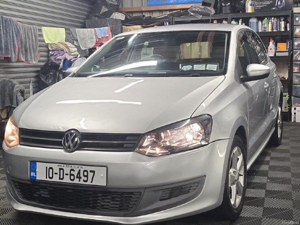 Volkswagen Polo Hatchback, Petrol, 2010, Silver
