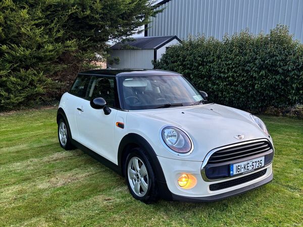 Mini Cooper Hatchback, Diesel, 2016, White