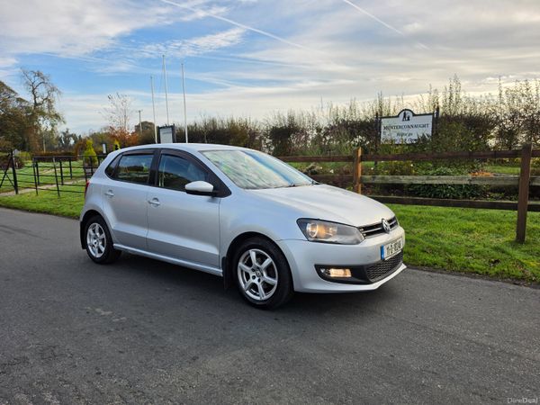Volkswagen Polo Hatchback, Petrol, 2011, Silver