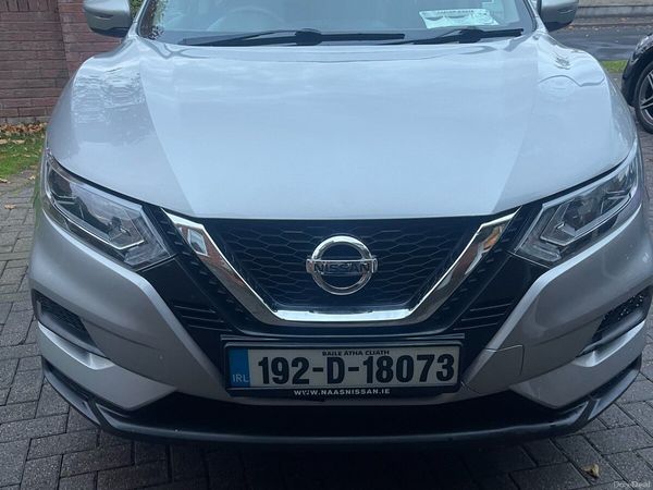 Nissan Qashqai MPV, Diesel, 2019, Grey