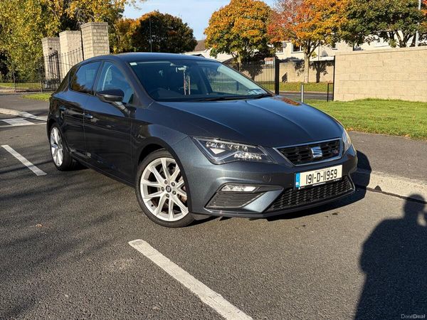 SEAT Leon Estate, Petrol, 2019, Grey