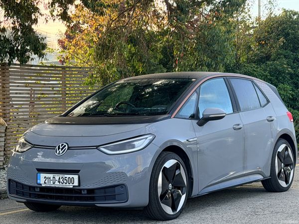 Volkswagen ID.3 Hatchback, Electric, 2021, Grey