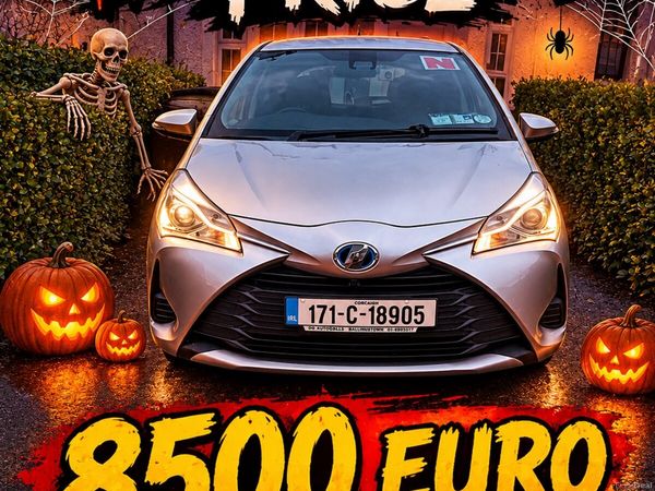 Toyota Vitz Hatchback, Petrol Hybrid, 2017, Silver