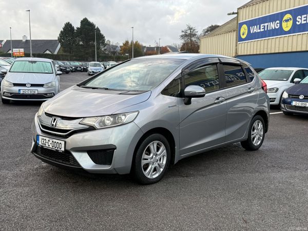 Honda Fit Hatchback, Petrol Hybrid, 2013, Silver