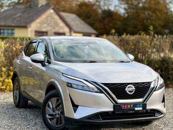 Nissan Qashqai MPV, Petrol, 2022, Grey