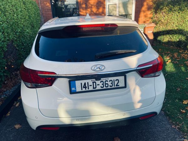 Hyundai i40 Estate, Diesel, 2014, White