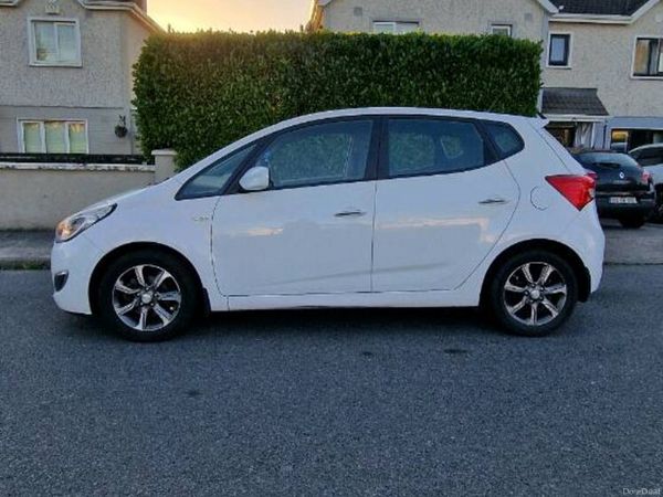 Hyundai ix20 MPV, Diesel, 2016, White