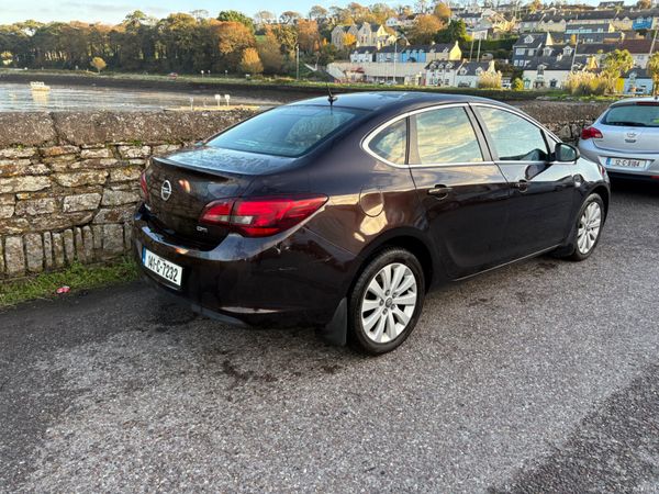 Opel Astra Saloon, Diesel, 2014, Brown