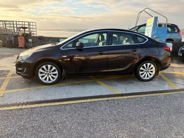 Opel Astra Saloon, Diesel, 2014, Brown