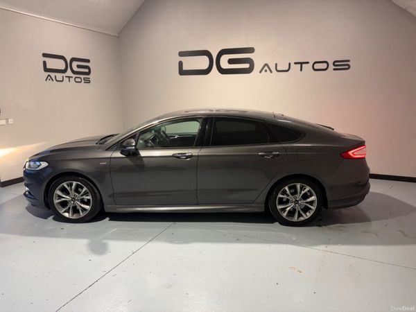 Ford Mondeo Hatchback, Diesel, 2017, Grey