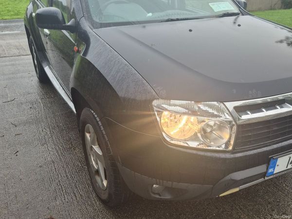 Dacia Duster SUV, Diesel, 2014, Black