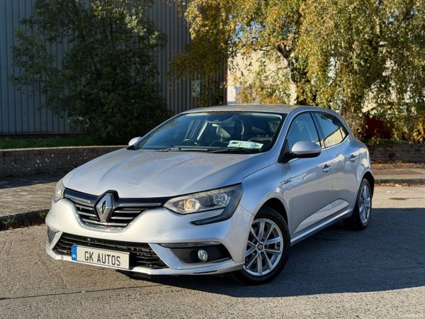 Renault Megane Hatchback, Diesel, 2017, Grey