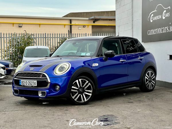 Mini Cooper Hatchback, Petrol, 2019, Blue