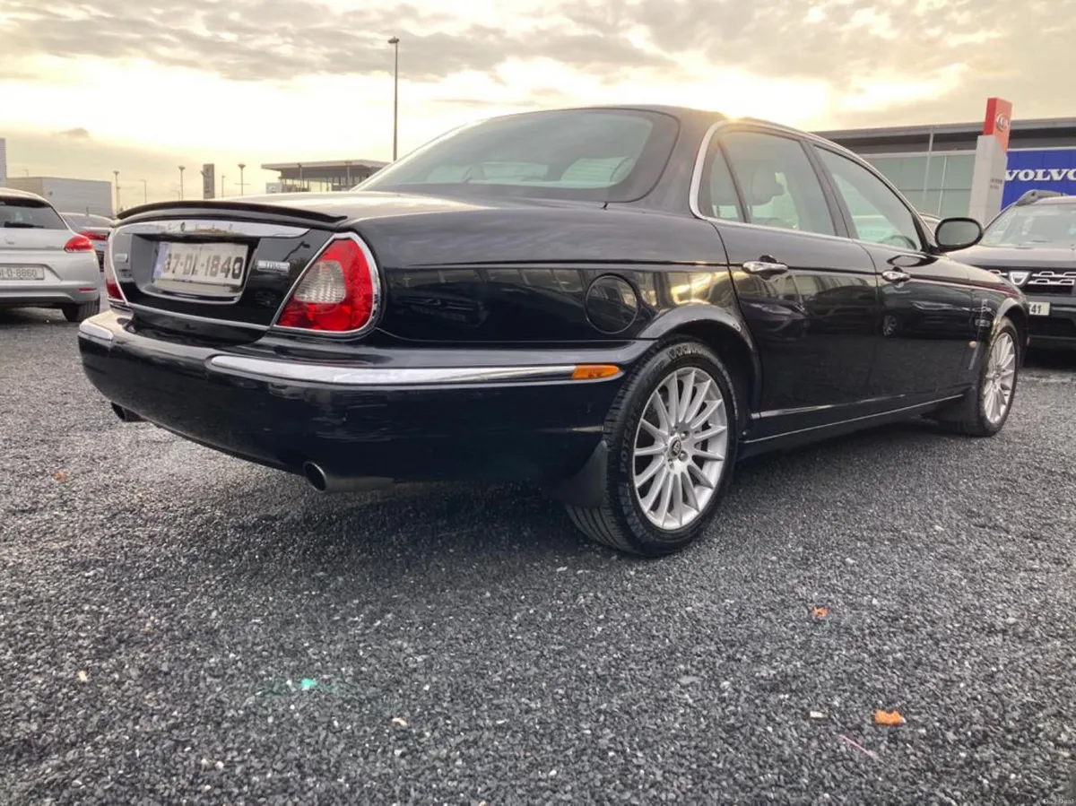 2007 JAGUAR XJ **SOVEREIGN** - Image 3