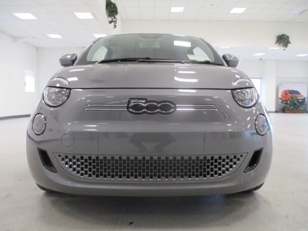 FIAT 500e ICON-NEW 252 OFFERS 3.9% - Image 4