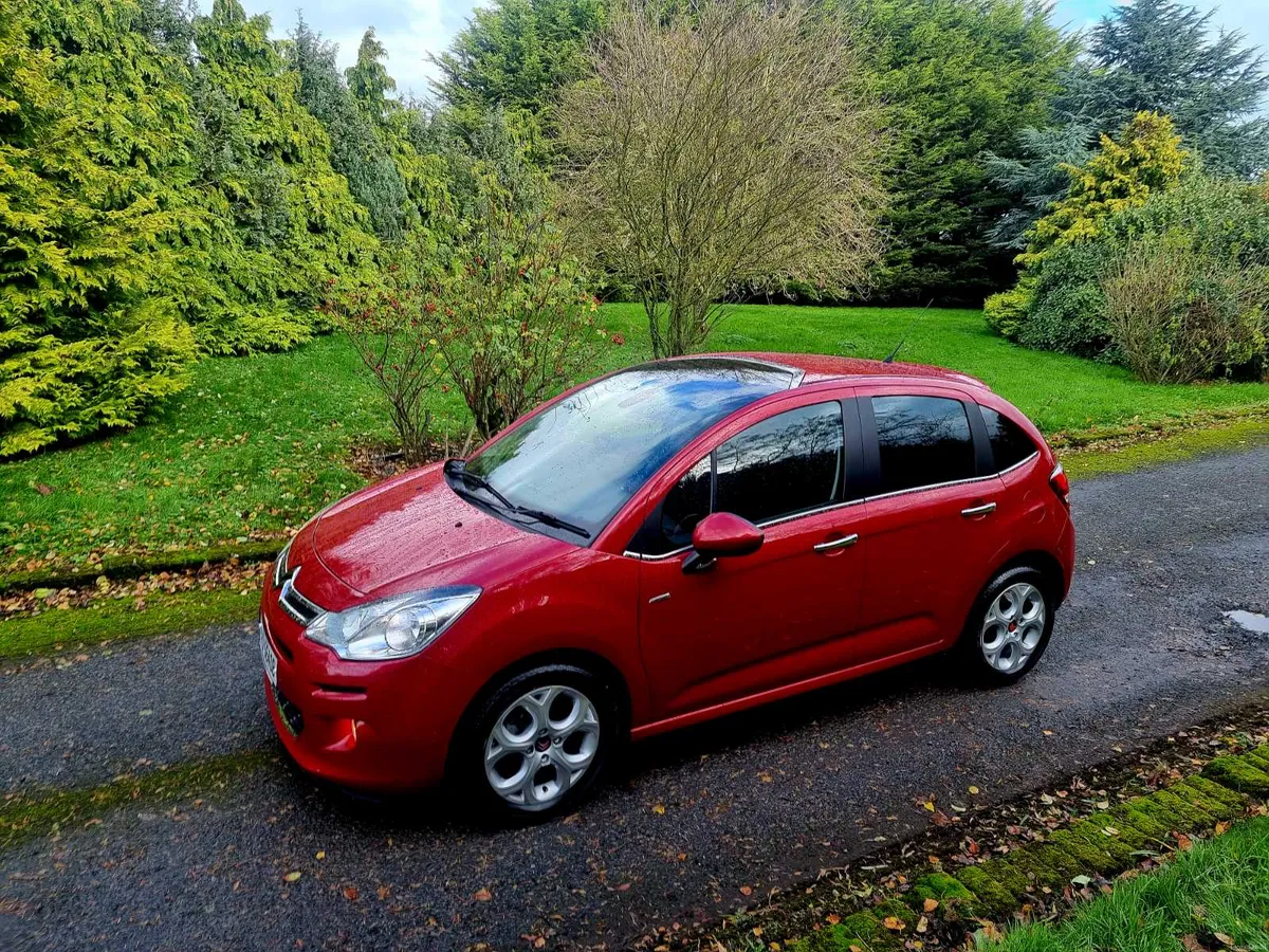 15 Citroen C3 1.2 .... AUTOMATIC - Image 4