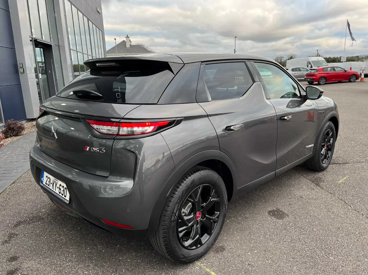 2023 DS 3 Electric - Image 6