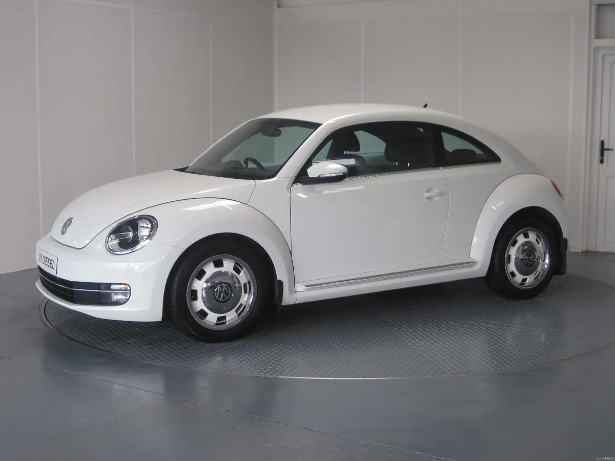 2016 Volkswagen Beetle 2.0 TDI Design - Image 2