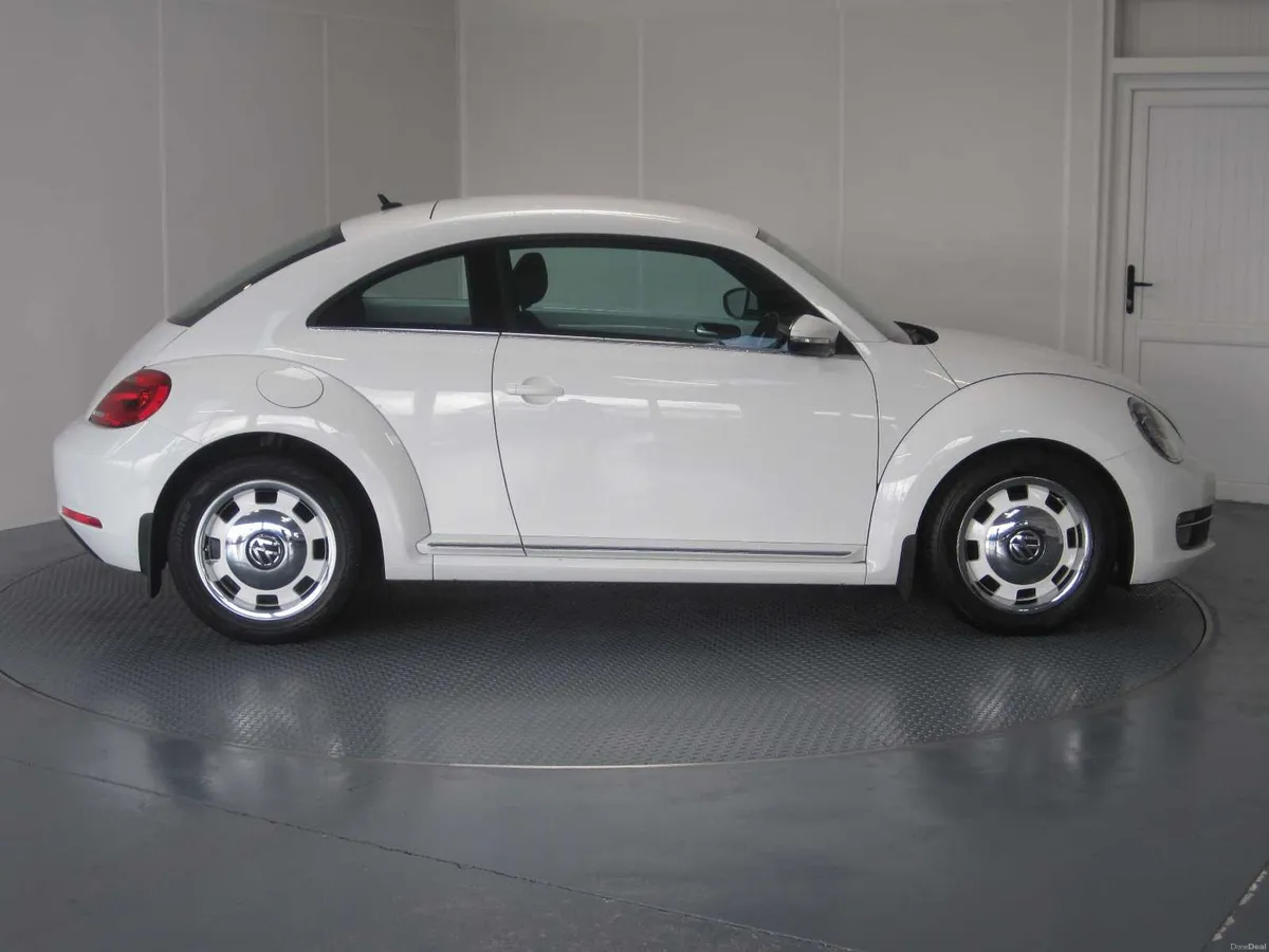 2016 Volkswagen Beetle 2.0 TDI Design - Image 6
