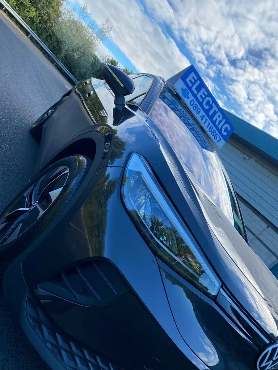 VW ID4  / Fully Electric  / 2026 / Taxi Spec - Image 3