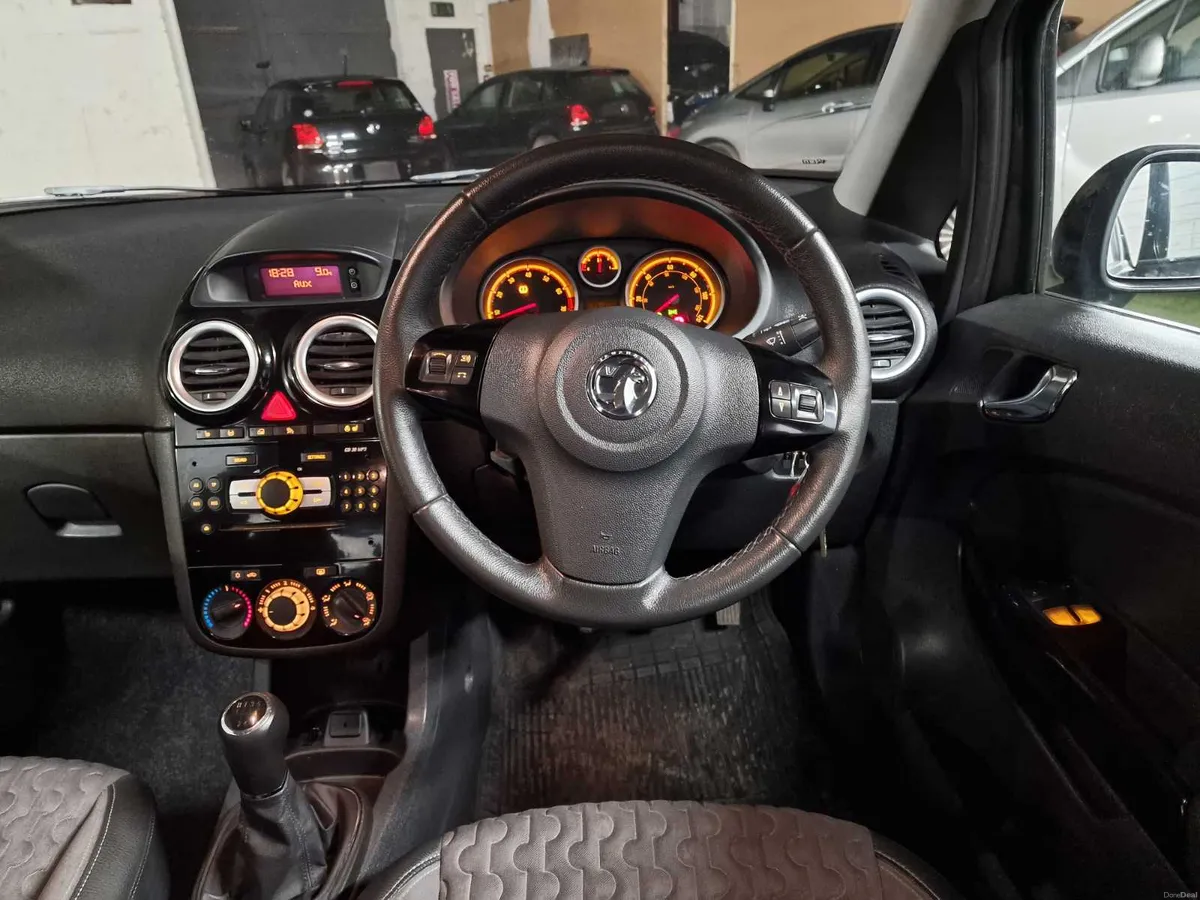 Vauxhall / OPEL Corsa, 2014 1.2 TOP SPEC - Image 6