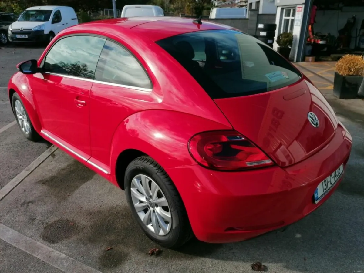 2013 Volkswagen Beetle 1.6TDI Technology - Image 5