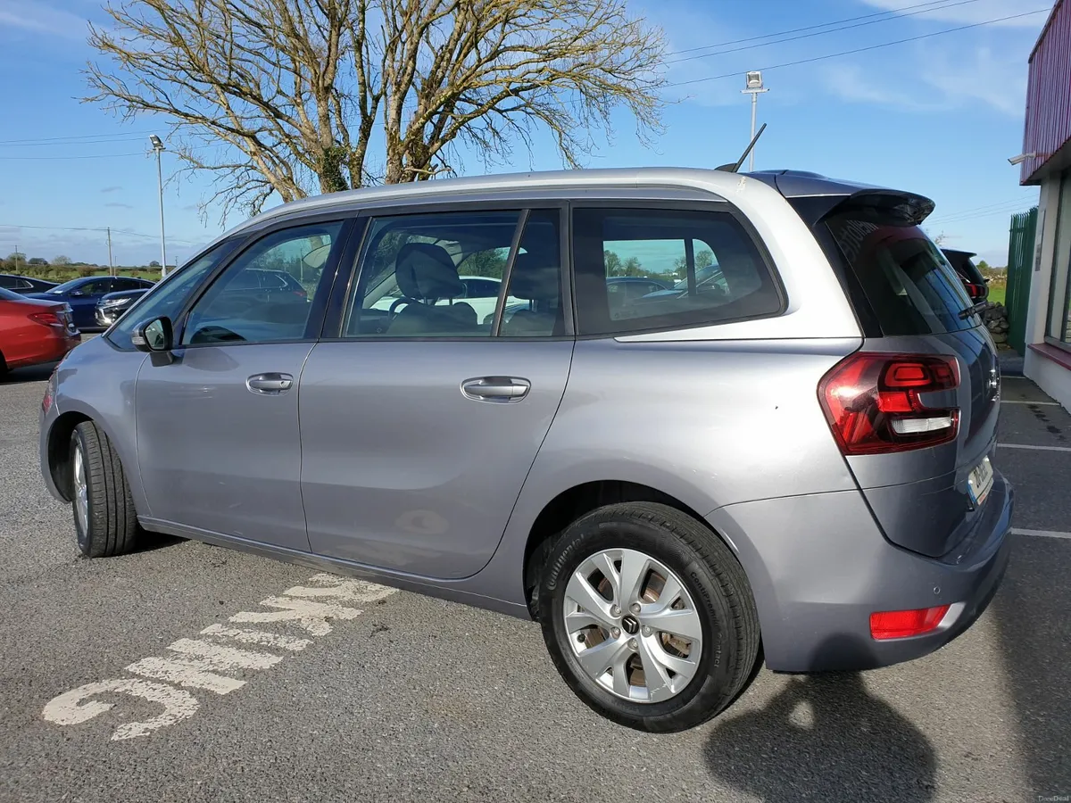 CITROEN C4 GRAND SPACETOURER 7 SEATER - Image 4