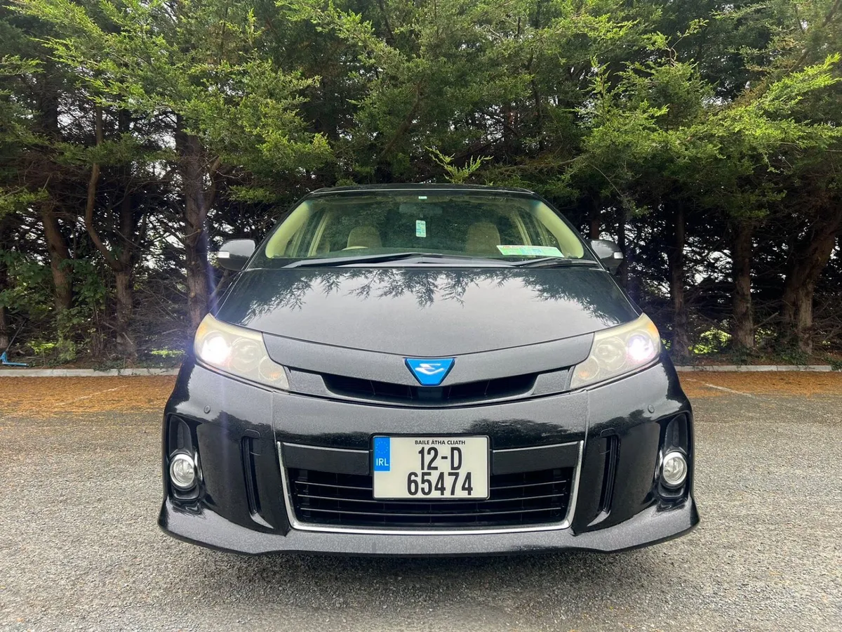 12 toyota estima 2.4 hybrid high spec - Image 5