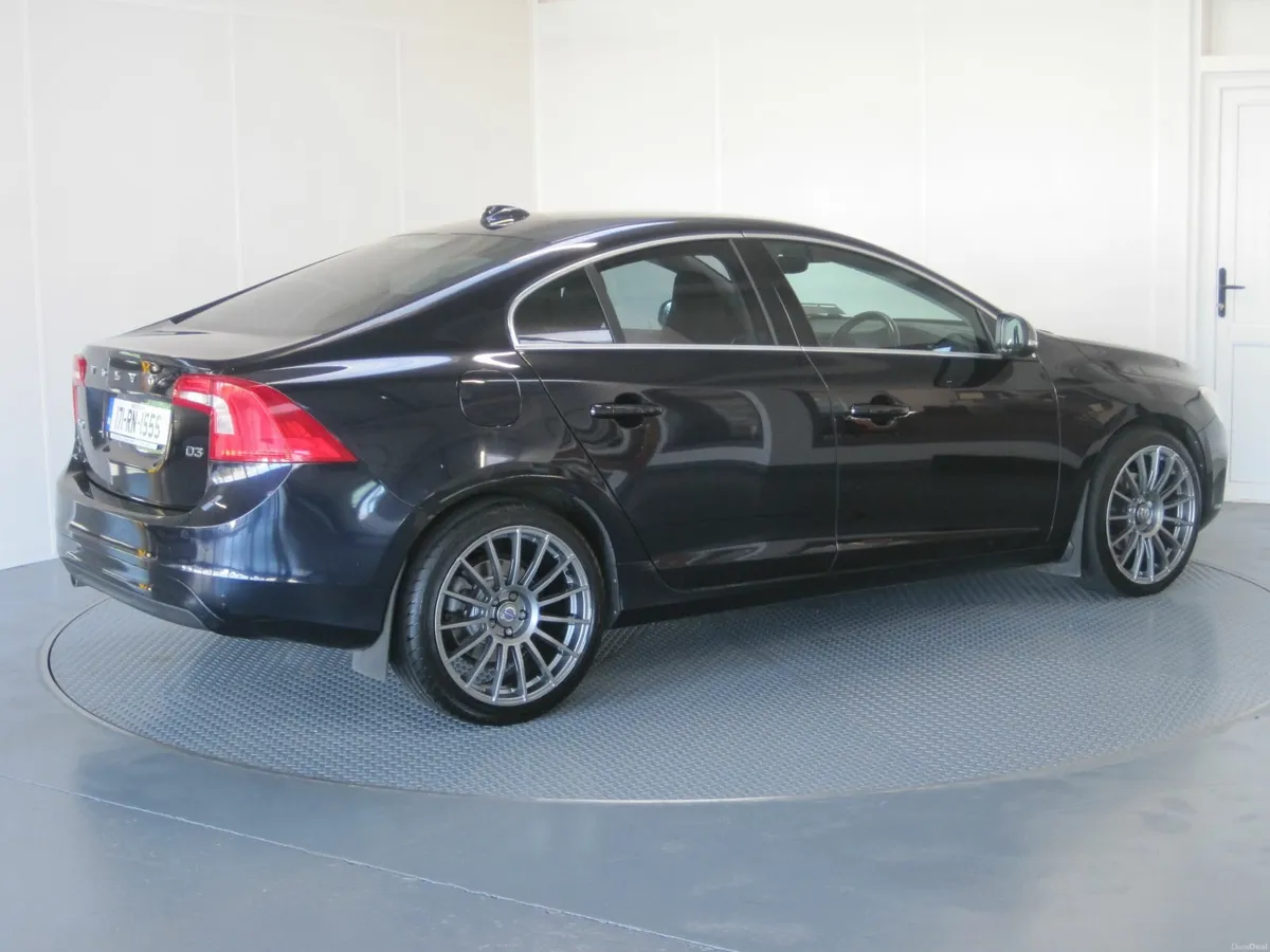 2017 Volvo S60 D3 SE LUX NAV - Image 5