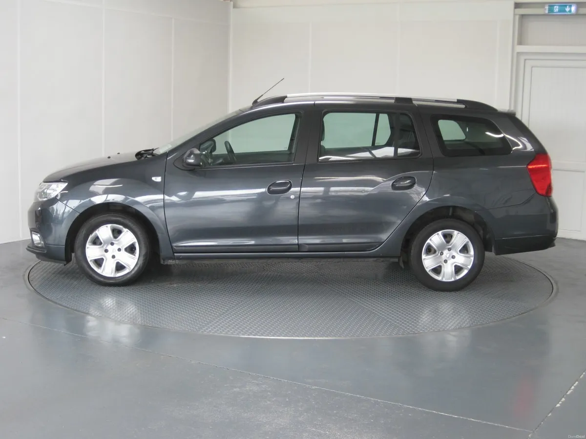 2017 Dacia Logan 1.0L Petrol Signature Model - Image 3