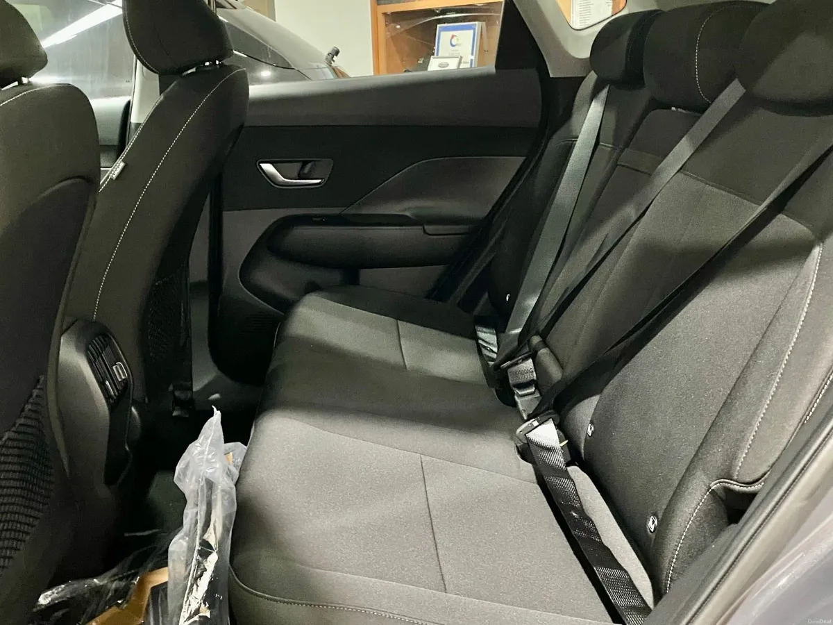 Elegance KONA Full EV 262 - Video Tour - Image 6