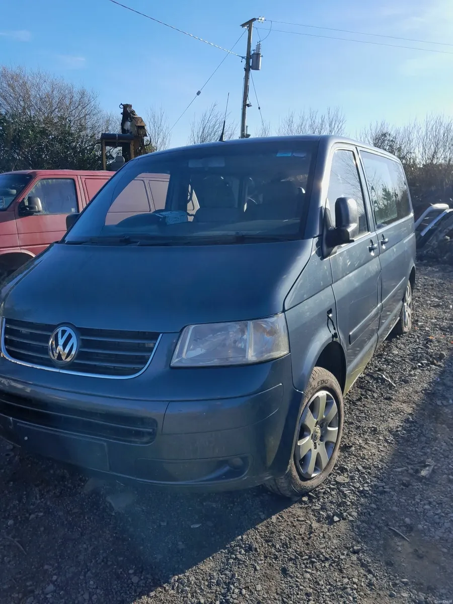 Volkswagen Transporter / Caravelle  T5 t4 parts - Image 2