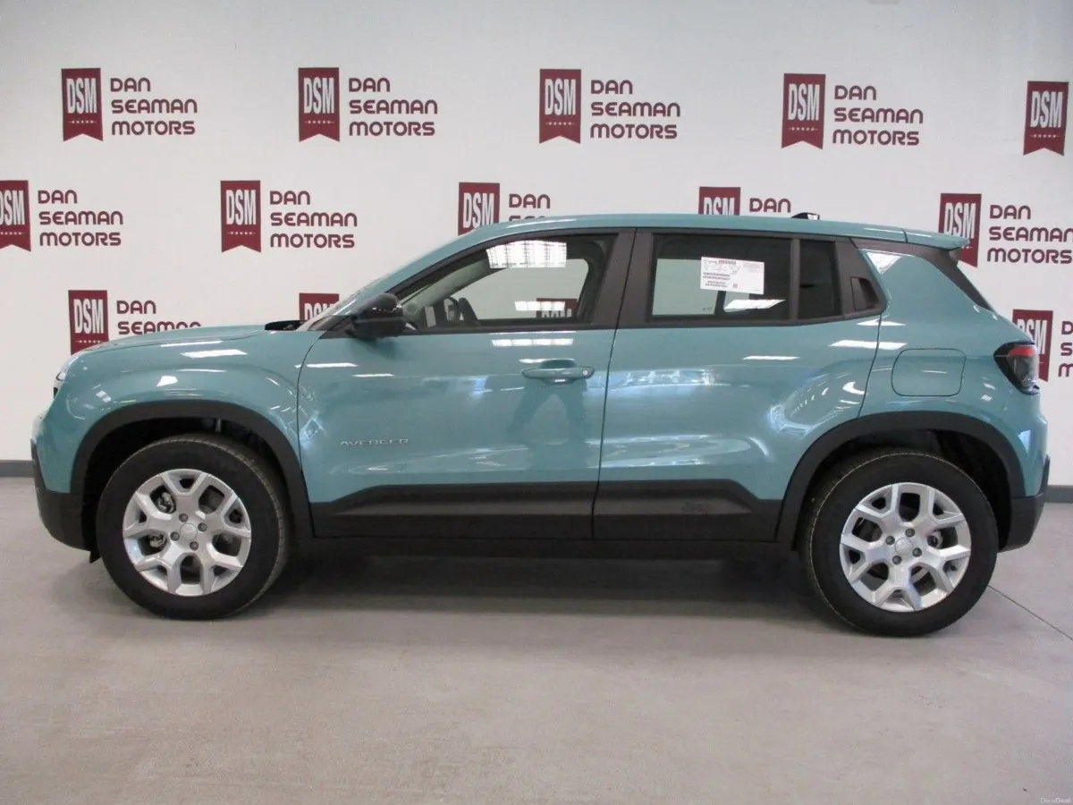 JEEP AVENGER ALTITUDE EV- NEW OFFERS  3.9% FINANCE - Image 1
