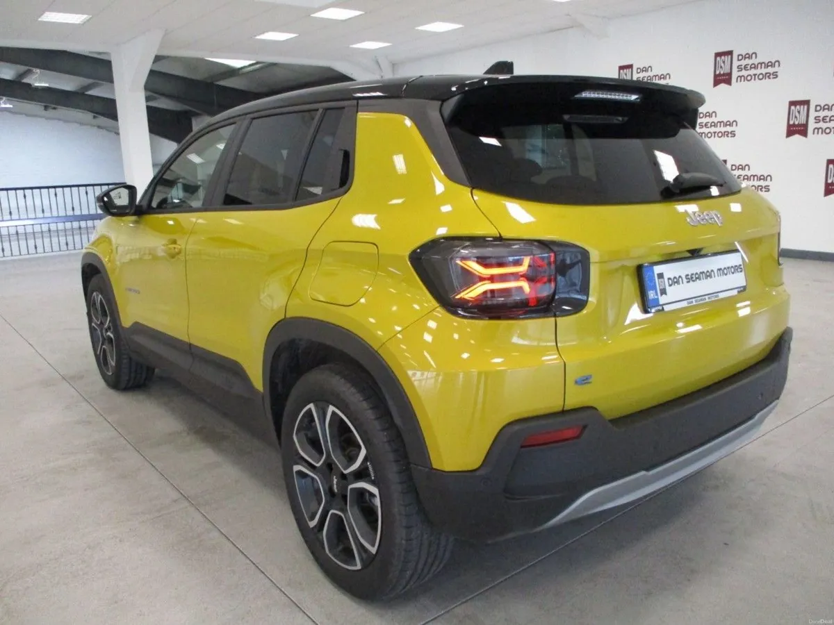 JEEP AVENGER SUMMIT NEW 262 OFFER 3.9% PCP - Image 5