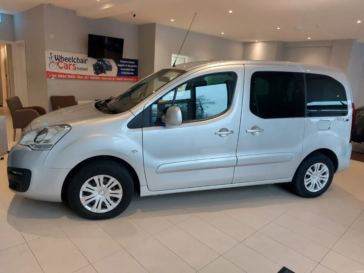 2017 Wheelchair Accessible Peugeot Partner - Image 5