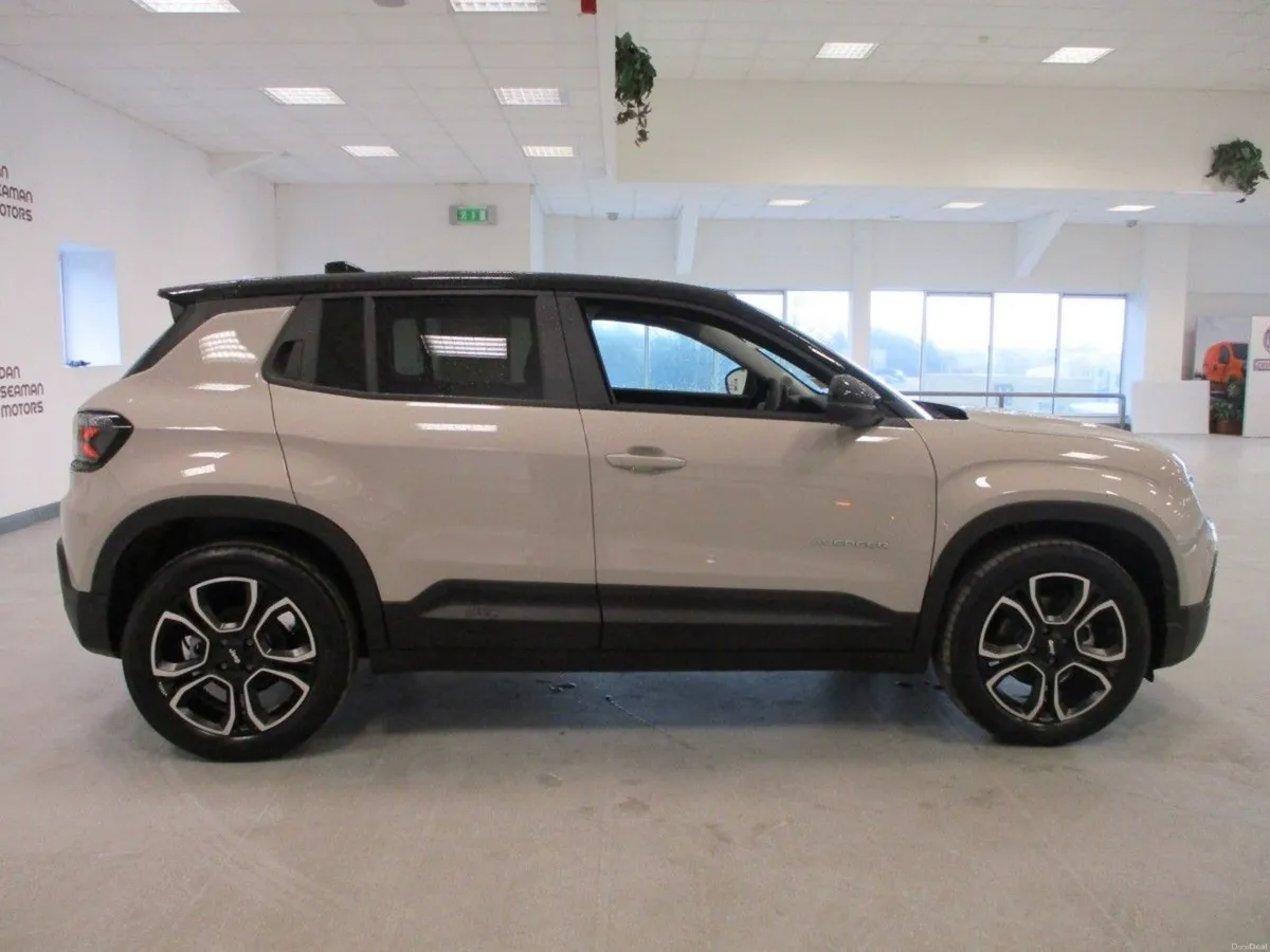 JEEP AVENGER SUMMIT EV-NEW 262 OFFERS 3.9% PCP - Image 5