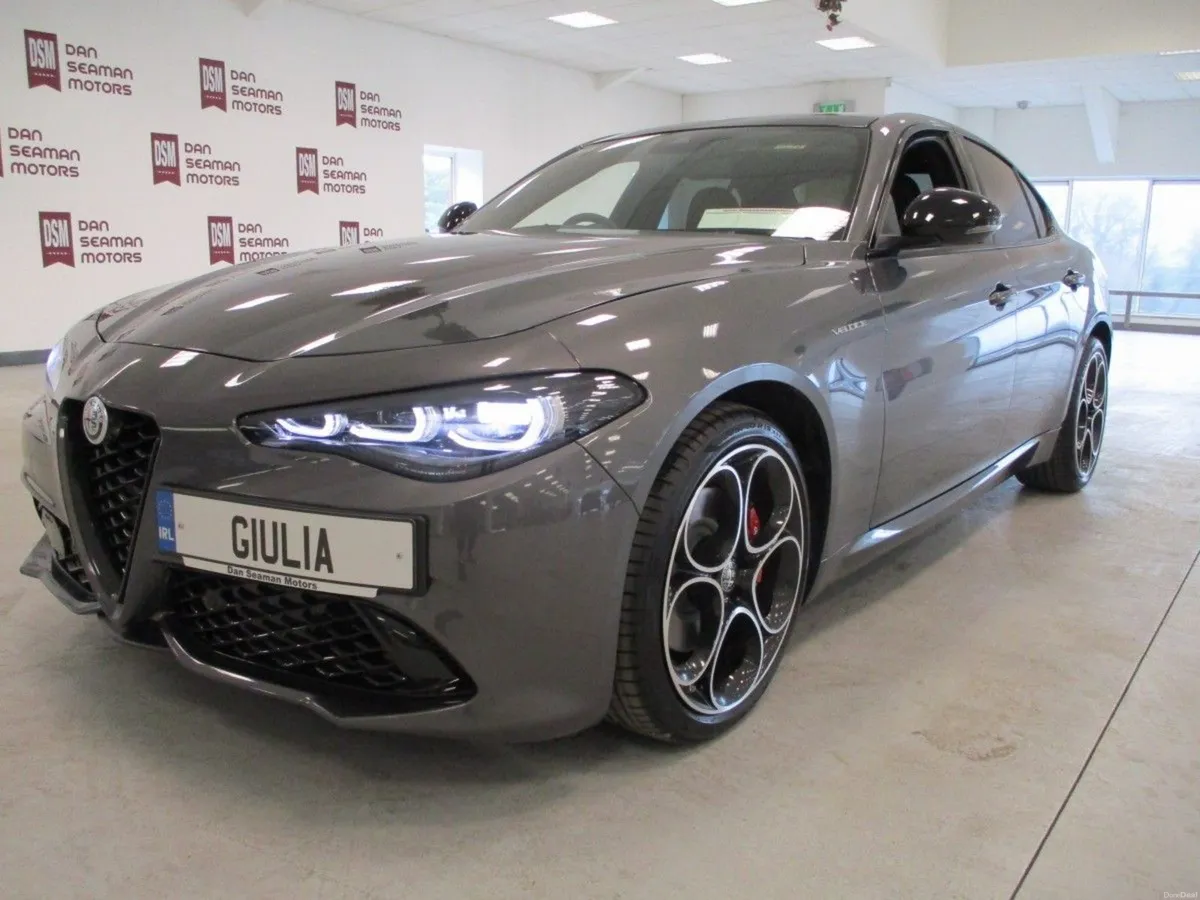 NEW 261 OFFERS-ALFA ROMEO GIULIUA VELOCE - Image 4